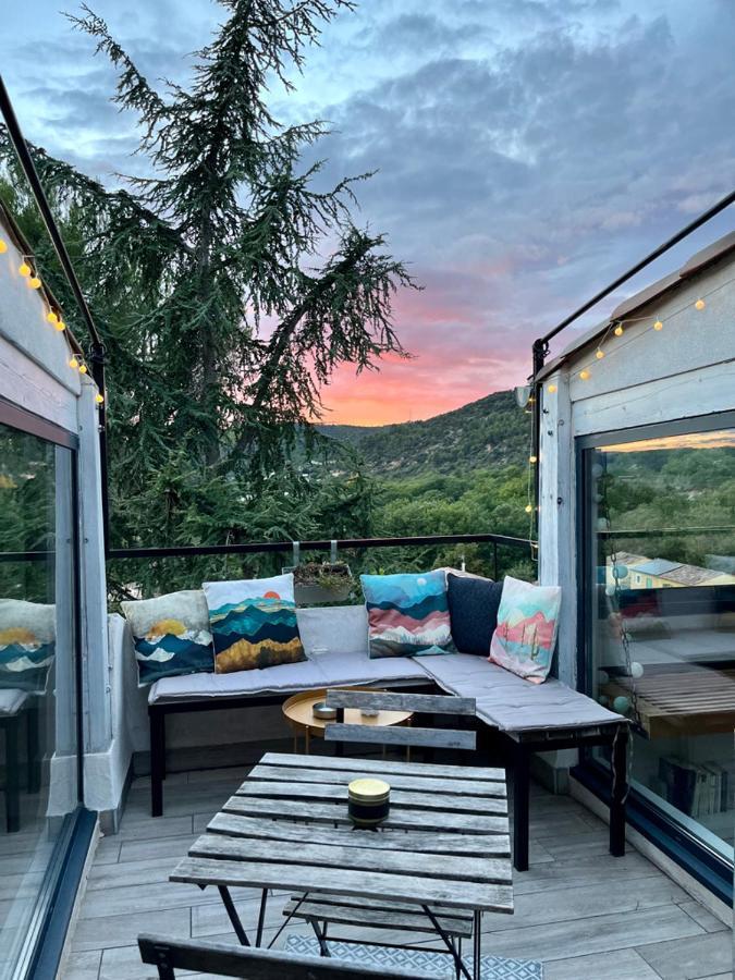 Appartement Sur Les Toits, Tres Jolie Vue Provence Gréoux-les-Bains Εξωτερικό φωτογραφία